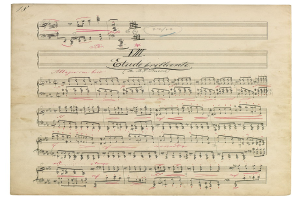 Ein altes Notenblatt mit schwarzen Noten und Text auf vergilbtem, gelbem Papier vor einem weißen Hintergrund.