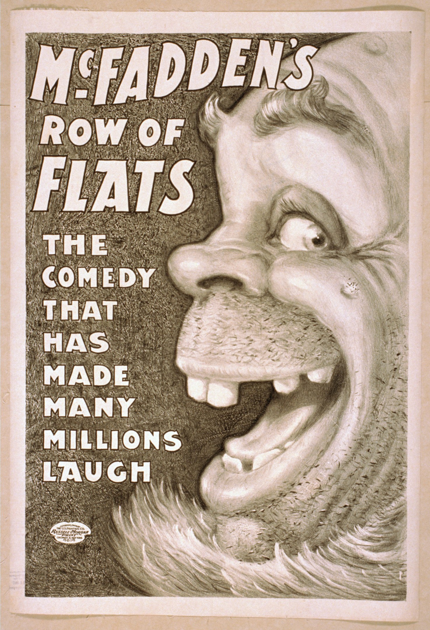 Plakat einer Person mit wildem Haar und einem breiten, zahnreichen Grinsen, lachend mit weit aufgerissenen Augen, vor einem hellgelben Hintergrund, mit dem Text "McFadden's Row of Flats: The Comedy That Has Made Many Millions Laugh."