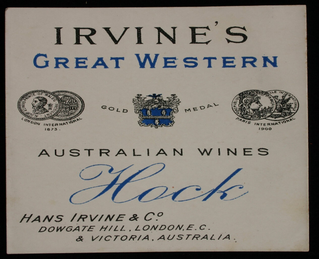 Plakat, das Irvines großartige westaustralische Weine bewirbt und den Text und Logos des Unternehmens enthält.