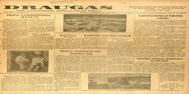 Eine alte Zeitung mit einem Foto einer lachenden Gruppe von Menschen, umgeben von Text und anderen Bildern.